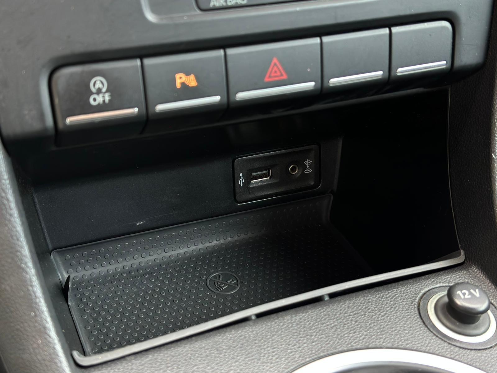 Volkswagen Coccinelle Cabriolet 2.0 TDI R-Line – Cuir – Navigation - Xenon