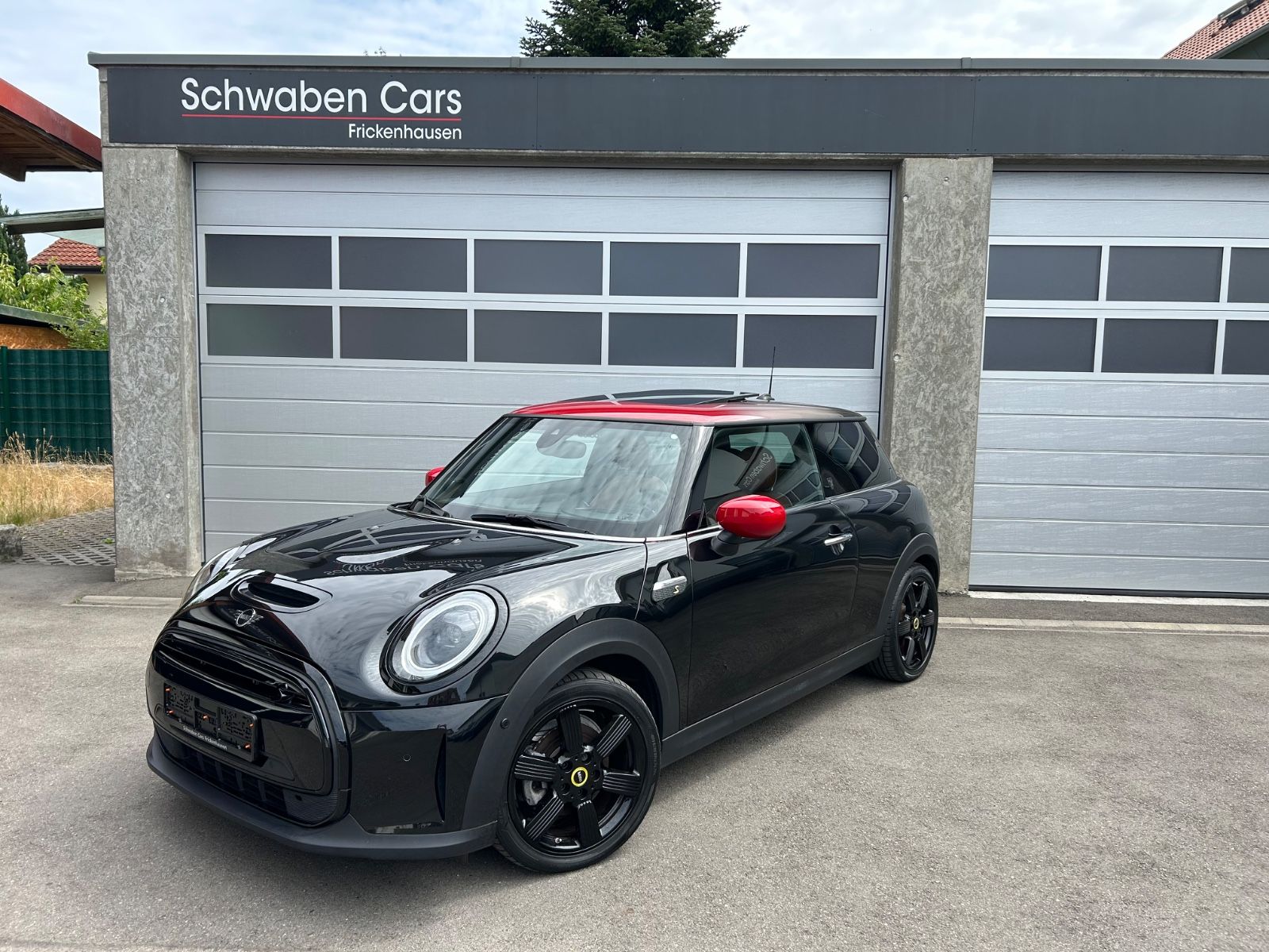 MINI Cooper SE"YOURS"Panoramadach Leder HUD HiFi H&K