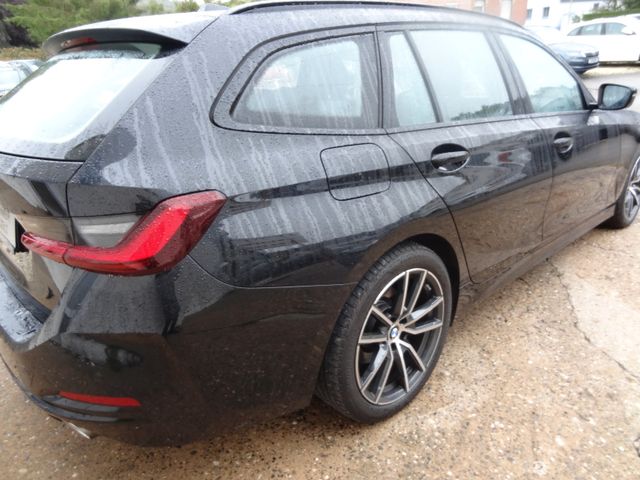 Fahrzeugabbildung BMW 318d/Curved-Display/1.Hd/150PS/Navi/PDC/