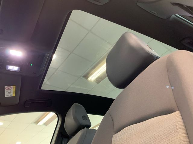 ID.3 PRO PERFORMANCE IQ.LIGHT+KAMERA+PANO+SITZHZ