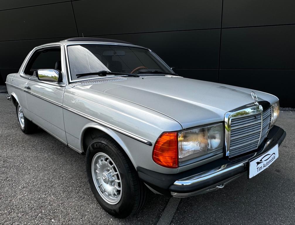 Mercedes-Benz CE 230