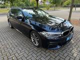 BMW 540d M Paket XDrive Pano Head Up - BMW 540 in Frankfurt (Main)