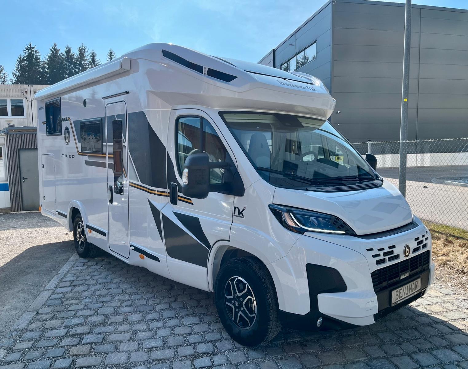 Benimar Mileo 261 Northautokapp DACHKLIMA -Markise -PV
