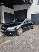 Volkswagen VW Phaeton V10 TDI 4-Sitzer - Volkswagen Phaeton: V10