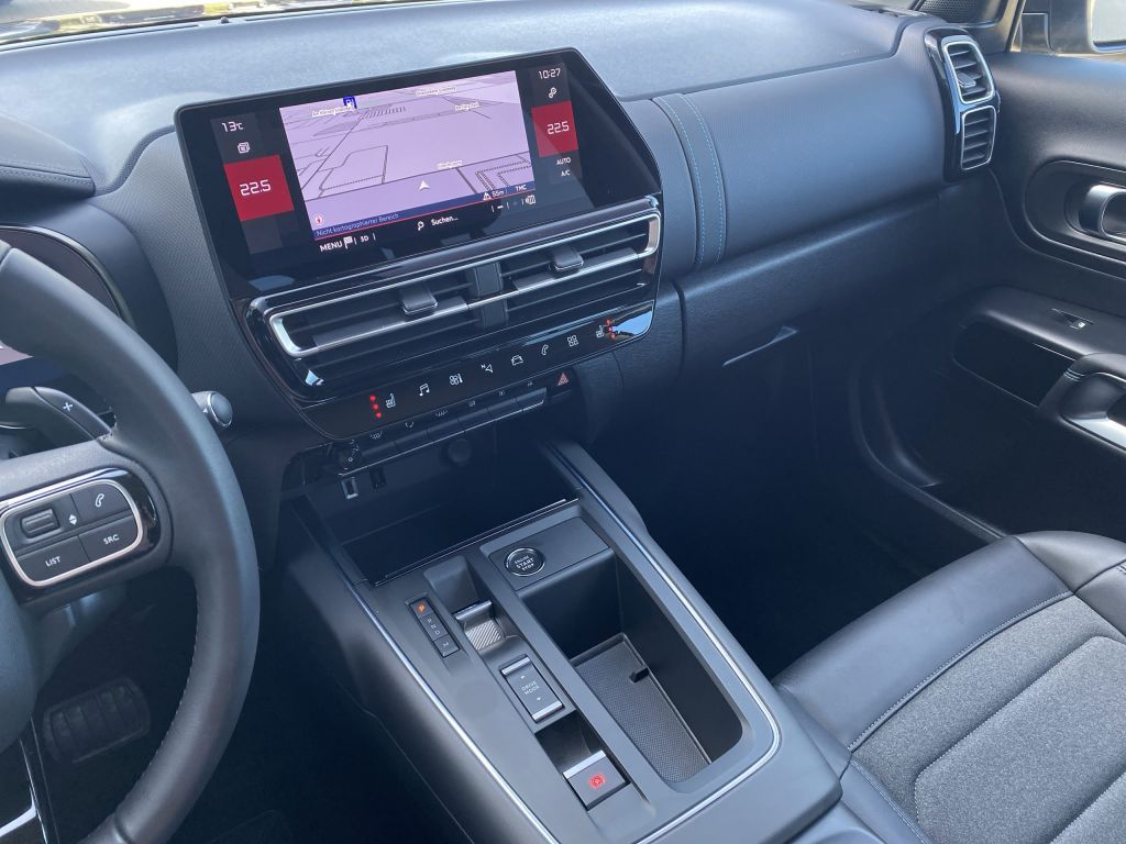 Fahrzeugabbildung Citroën C5 Aircross Hybrid 145 Automatik MAX *Allwetter*