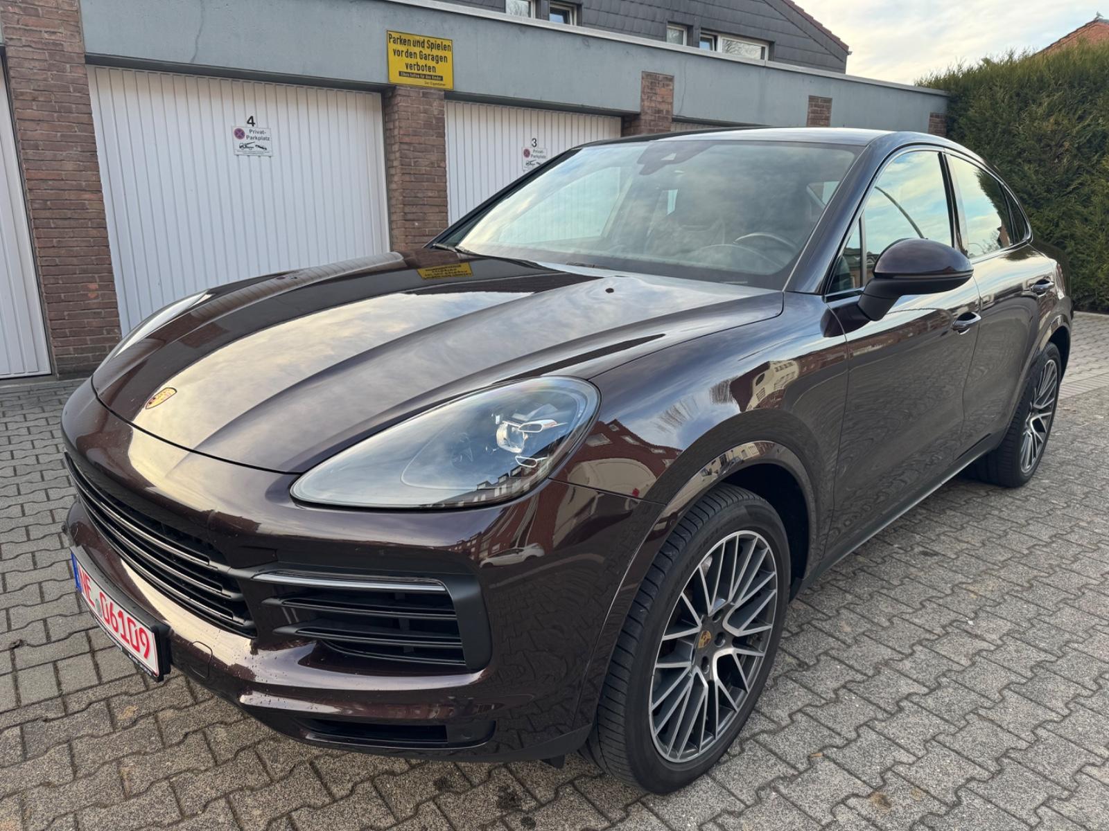 Porsche Cayenne Coupe Basis-Navi-Panorama-Kamera-21 Zoll