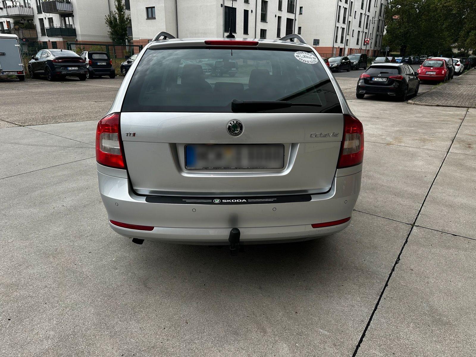 Skoda Octavia 2012 — photo 5