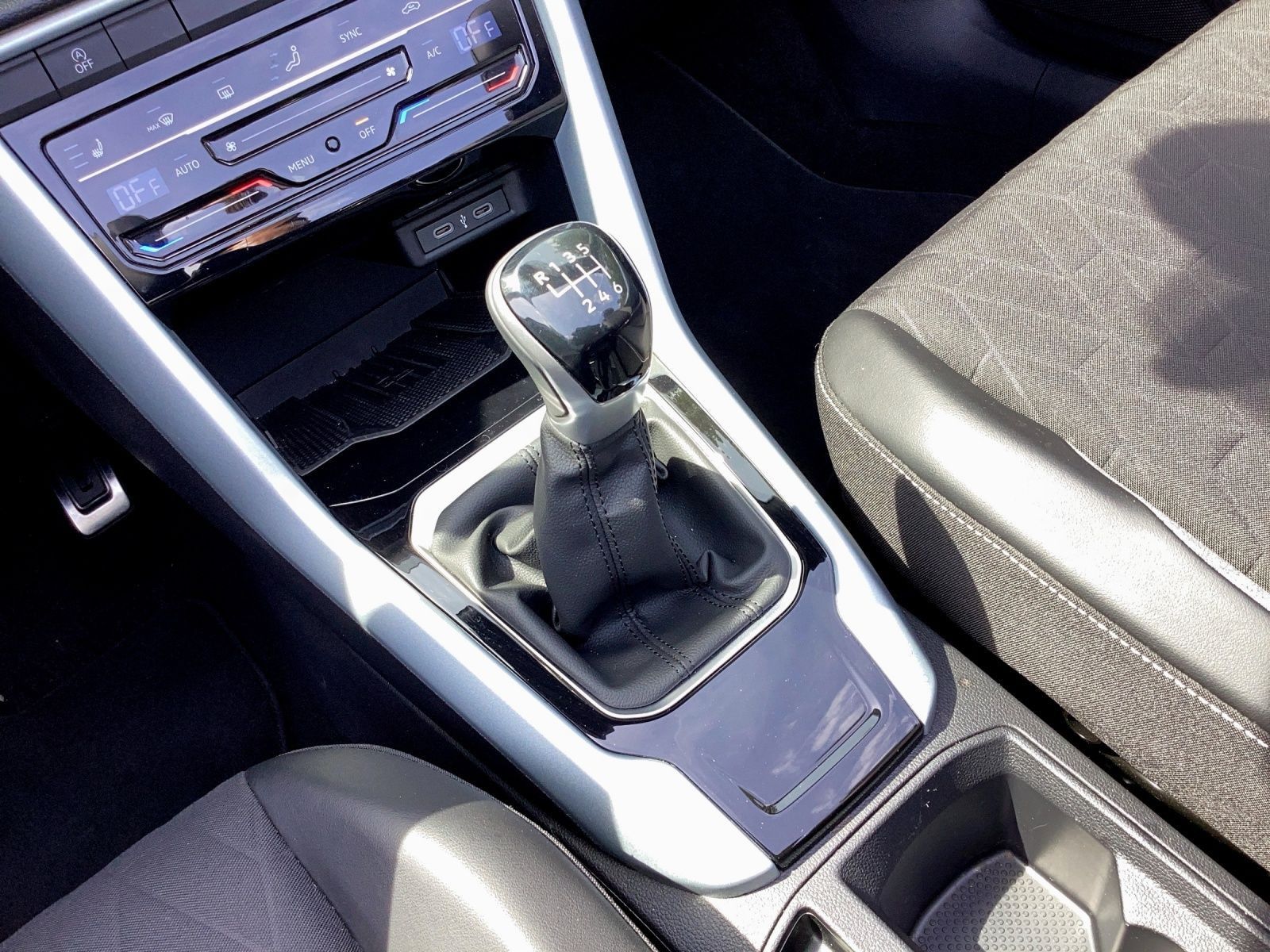 Volkswagen T-Roc - Bild 12