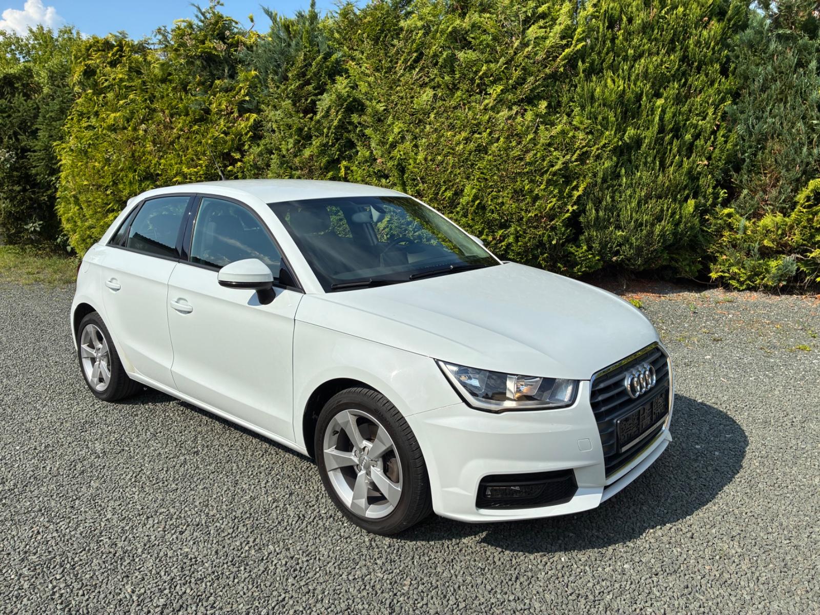 Audi A1 Sportback 1.4 TFSi Sport *Navi, Sitzheizg,PDC