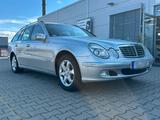 Mercedes-Benz Mercedes Benz E 240 T Model Automatik Eleg... - Mercedes-Benz E 240 von privat