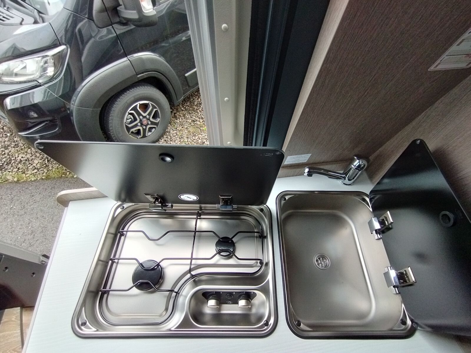 Fahrzeugabbildung Pössl Roadcruiser Revolution Citroen 165 PS Markise,RK