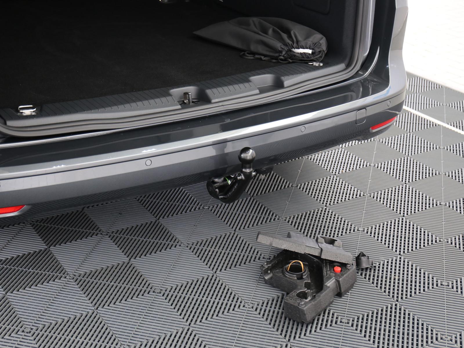 Volkswagen Caddy Maxi eHYBRID STYLE DSG LED ACC AGR KAM AHK