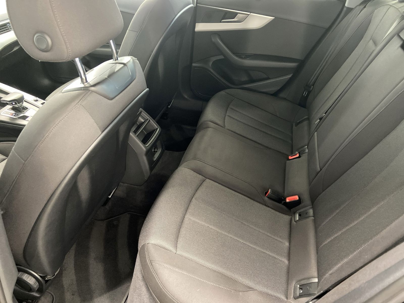 Audi A4 - Bild 8