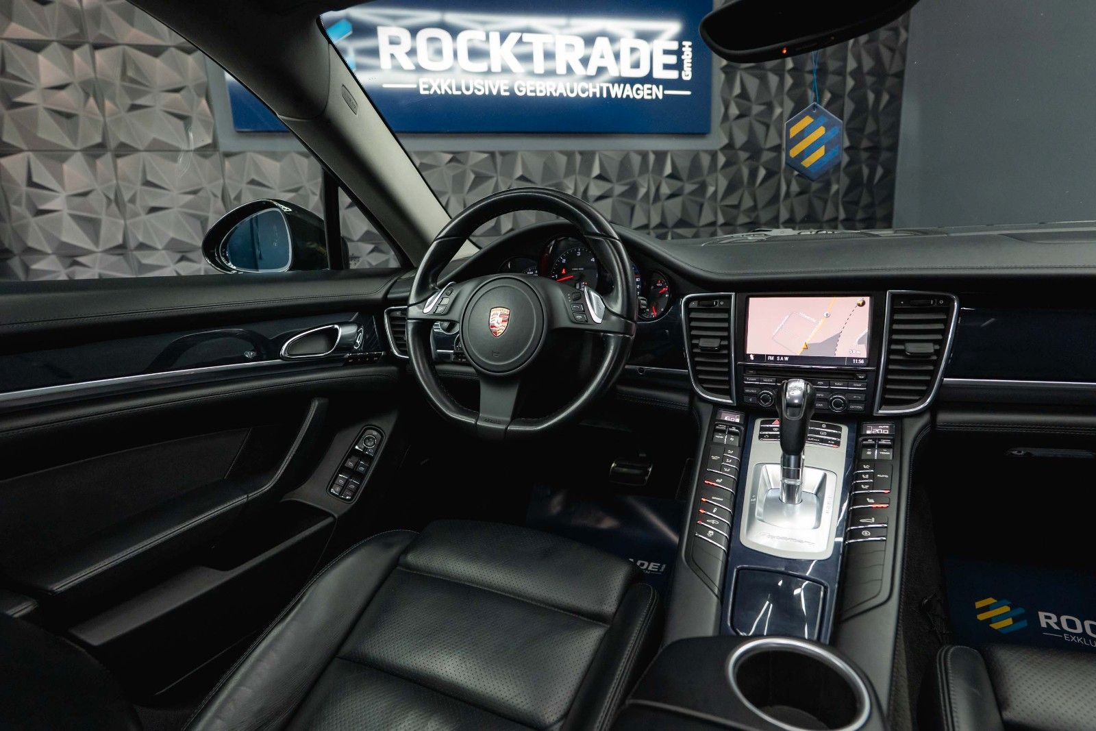 Fahrzeugabbildung Porsche Panamera 3.0 V6 Diesel *Active Suspension*Kamera