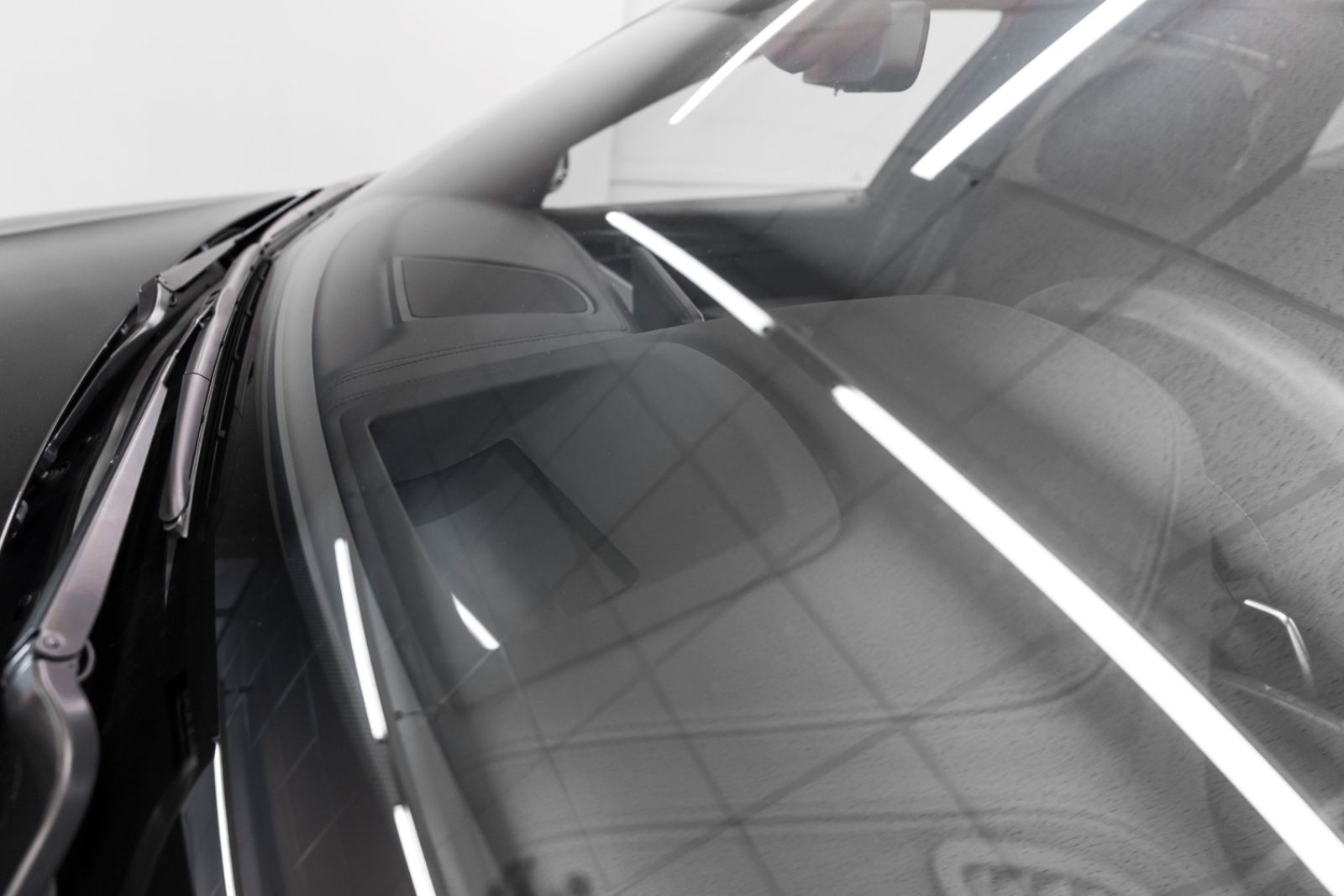 Fahrzeugabbildung BMW X6 xDrive50i M-SPORTPAKET 360° H&K ACC HUD TOTW