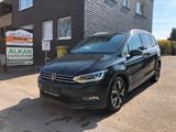 Volkswagen Touran 2.0 TDI SCR DSG HIGHLINE PANO KAMERA  LED - VW Touran Unfallwagen