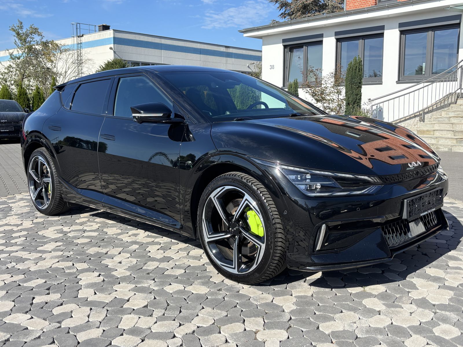 Kia EV6 GT 4WD LED HUD MERIDIAN WÄMPU 360° AHK 77,4K imagem 2