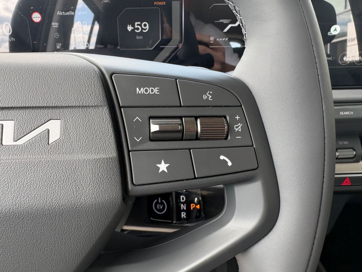 Fahrzeugabbildung Kia EV2 Air 42,2-kWh FWD 5 Sitze NotBremsAss Tempoma