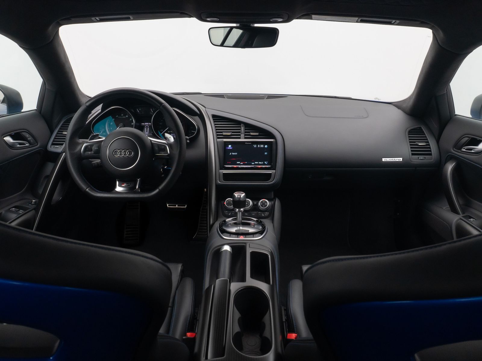 Fahrzeugabbildung Audi R8 Coupe 5.2 FSI LMX Sonderedition 1 OF 99 Laser