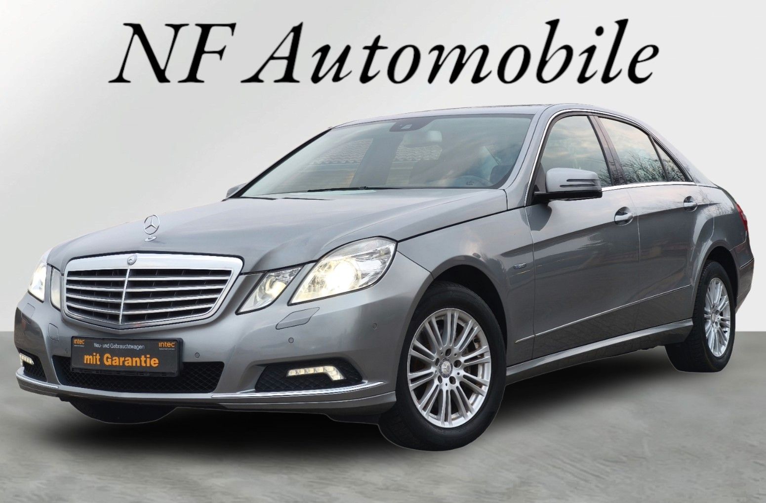Mercedes-Benz E 250 CGI BlueEfficiency*Tempo*Xenon*AHK*Automat