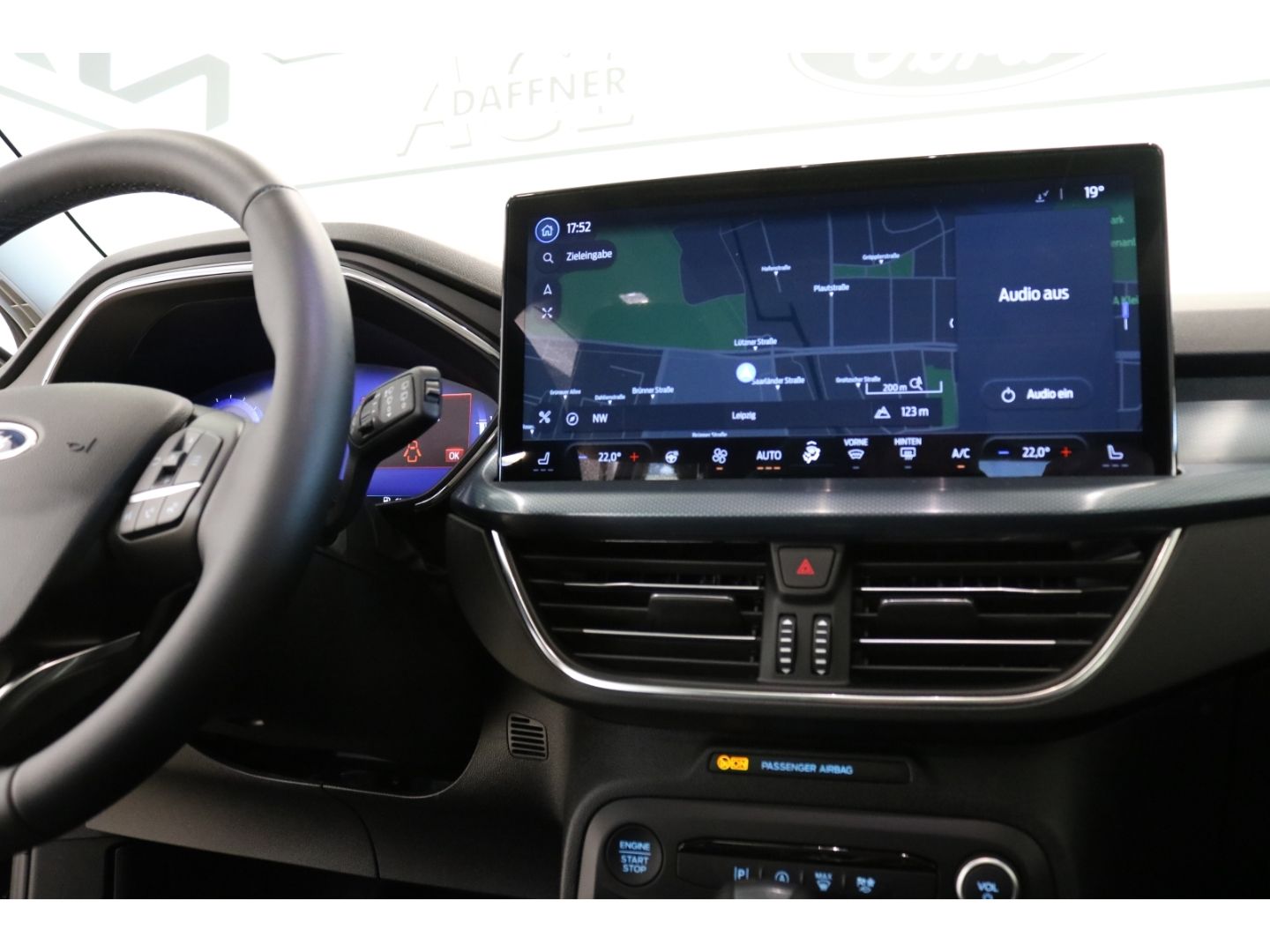 Fahrzeugabbildung Ford Focus Active X  LED Kamera VerkehrszeichenERK