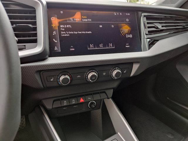 A1 Sportback 25 TFSI LED