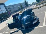 BMW M3 Coupe Carbonschwarz - Kein Import - Schalter - BMW: Import