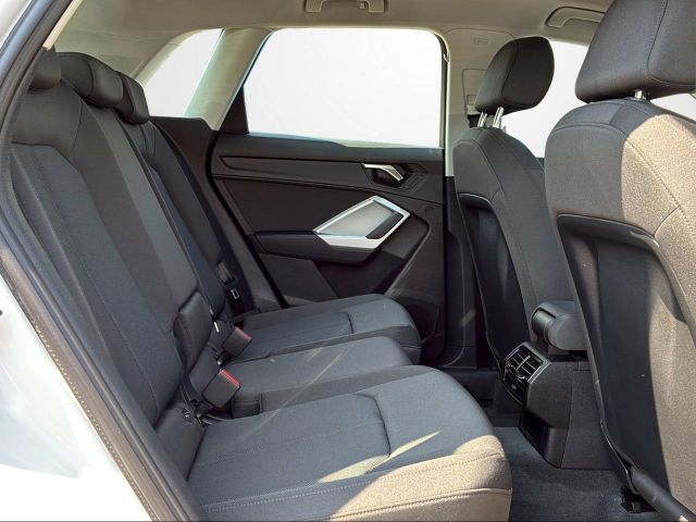 Q3 SUV 45 TFSIe S-TRONIC CAM+NAVI+SHZ+DAB