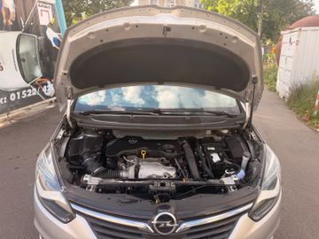 Opel Zafira - 9