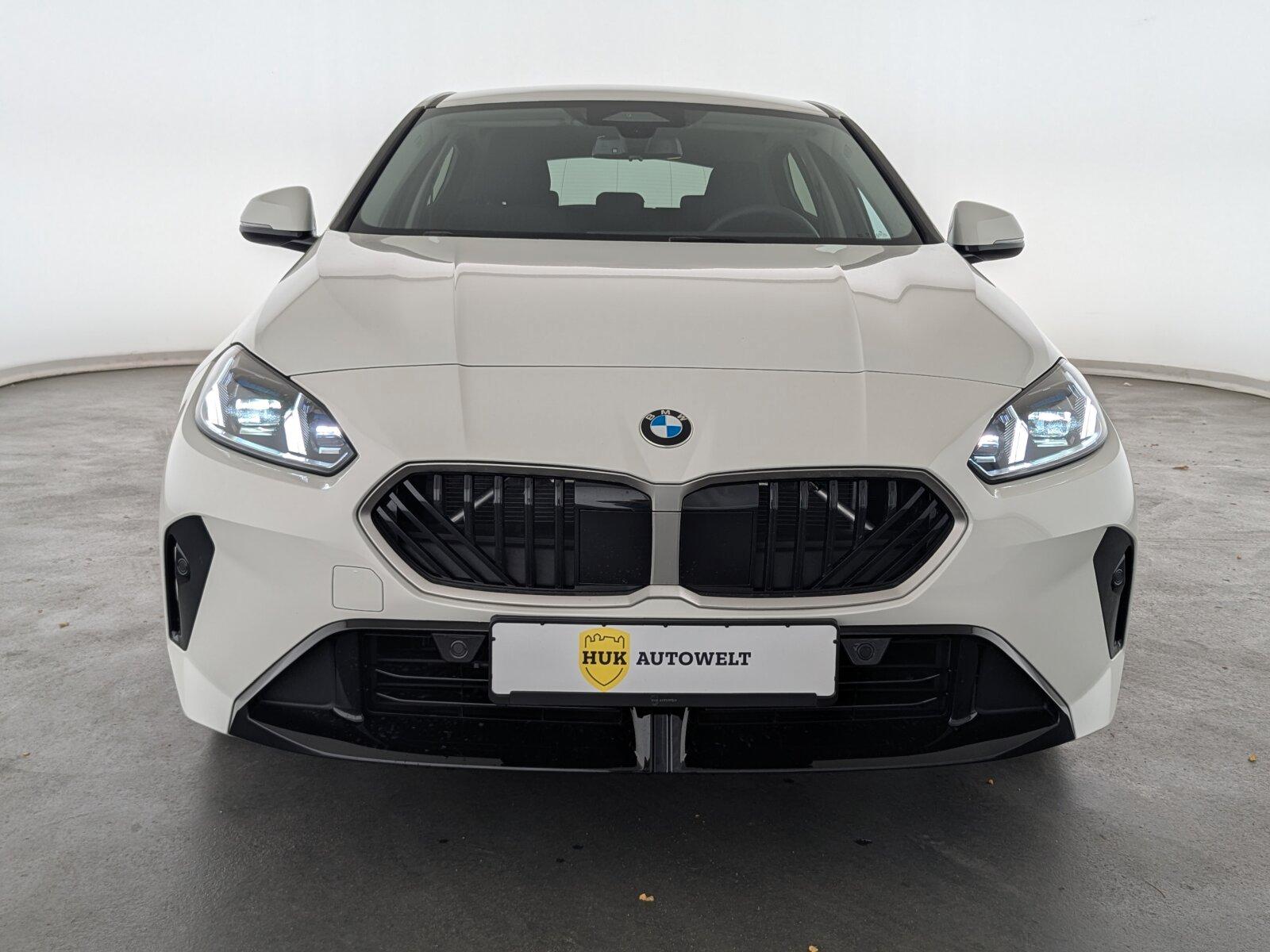 BMW 1 Series i LED+NAVI+SHZ+RFK+TEMP+, миниатюра 2