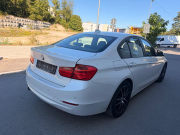 BMW 320 - 8