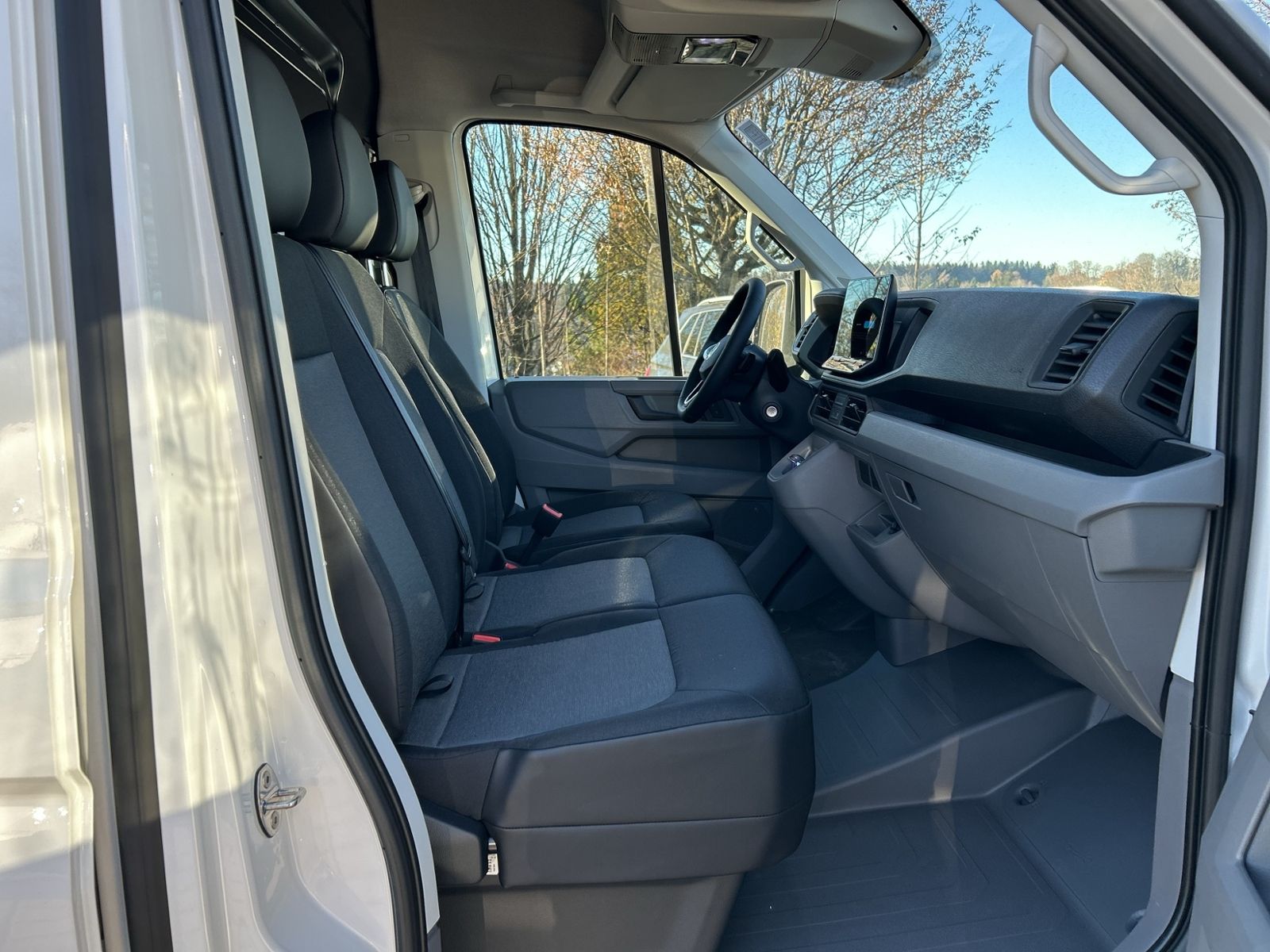 Crafter 35 Kasten HD 2.0 TDI, AHK, LED, RearView