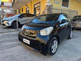 Toyota iQ 1.4 D-4D 90cv Multidrive - schwarze Toyota IQ