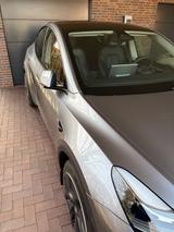 Tesla Model Y Long Range Dual Motor AWD - Tesla Model Y: Silber