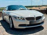 BMW Z4 35i-Individual Bicolor-Scheckheft-Liebhaber - BMW Z4: Weiß