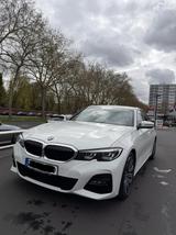 BMW 320i M Sport Automatik M Sport - BMW 320 in Leverkusen