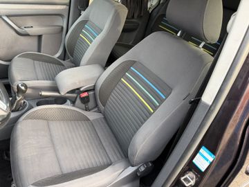 Volkswagen Caddy - 10