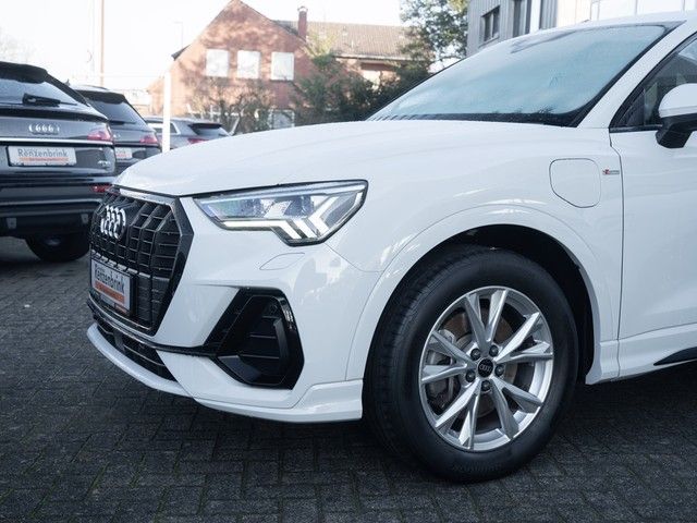 Q3 45 TFSI e S line AHK+MATRIX+RFK+NAVI