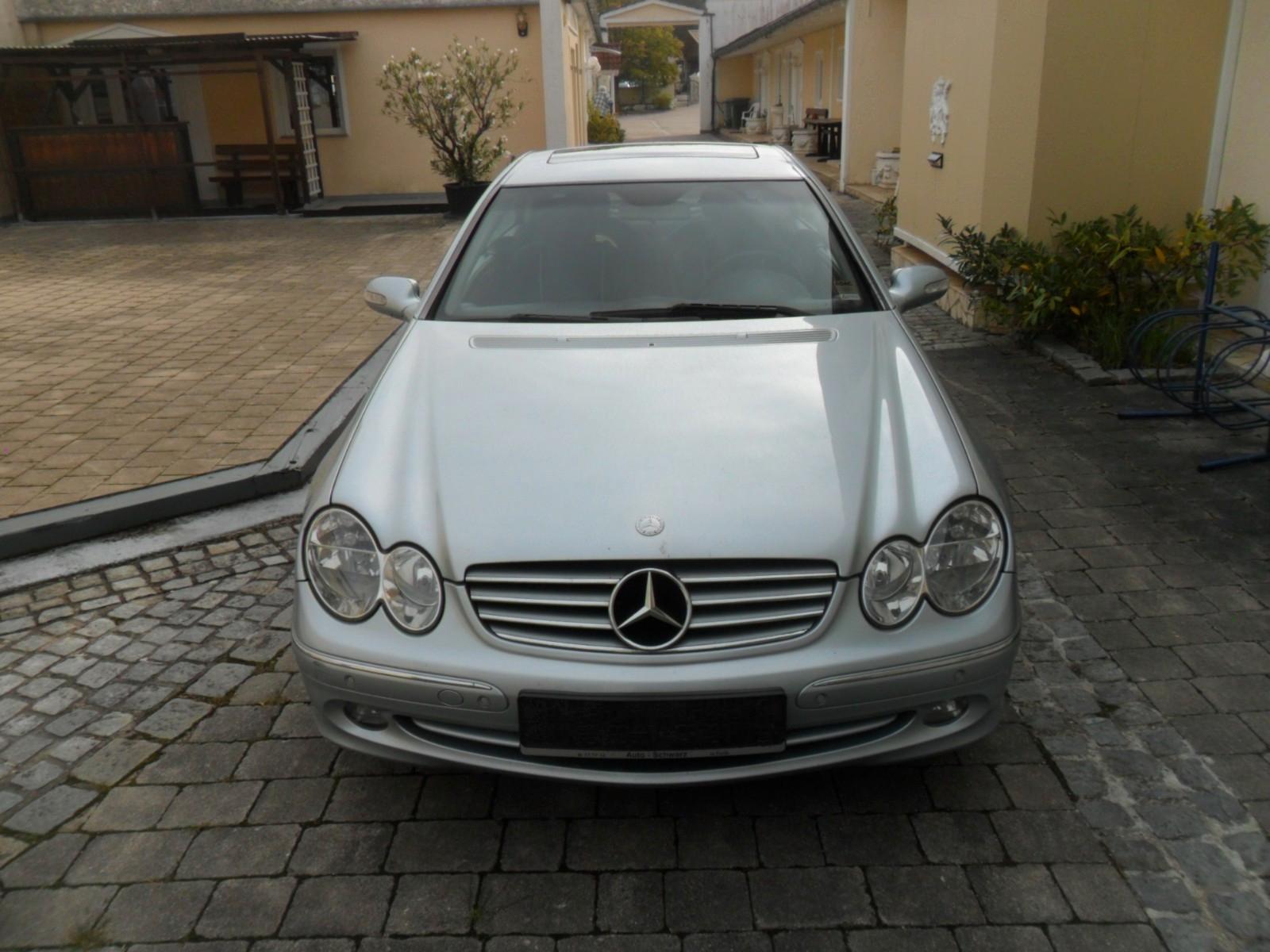 Mercedes-Benz CLK 270 CDI -  Automatik !