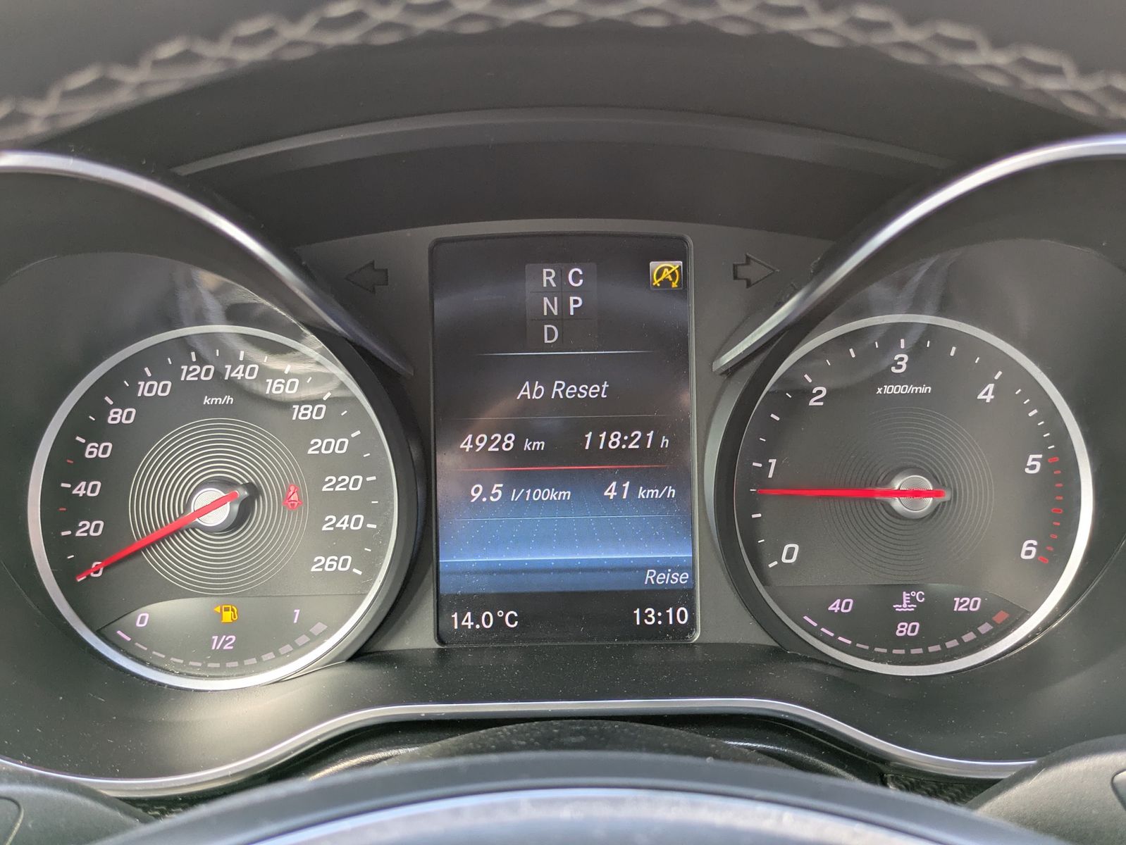 Fahrzeugabbildung Mercedes-Benz V 300 d AVANTGARDE 4MATIC lang AMG*PANO*LED*DIST