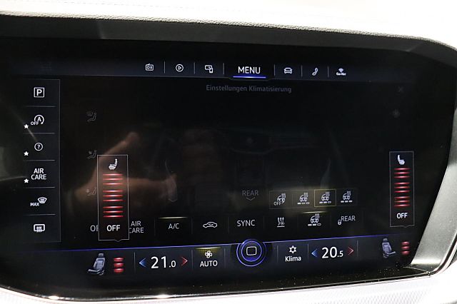 Touareg R-Line 3.0 TDI 4Motion LEDER NAVI STANDH