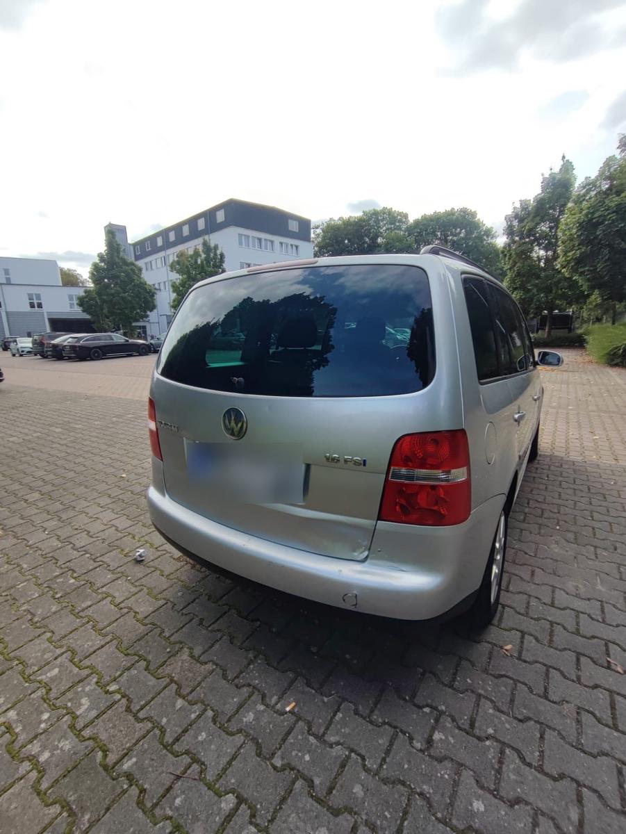 Volkswagen Touran 2004 — photo 9