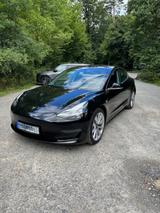 Tesla Model 3 AWD Longrange - Allradantrieb Dual Moto - Tesla Model 3 von privat