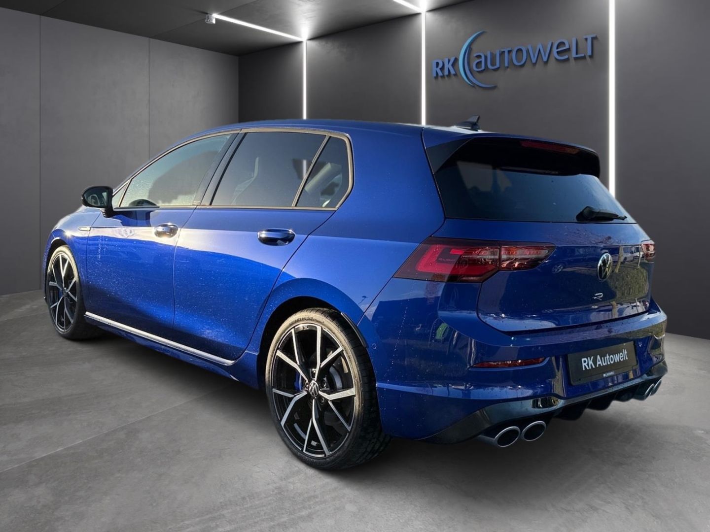 Volkswagen Golf R VIII 2.0 TSI 4Motion Navi HarmanKardon foto 5