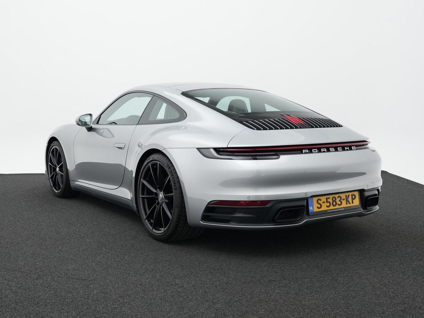 Porsche 992 Carrera 4 imagem 3