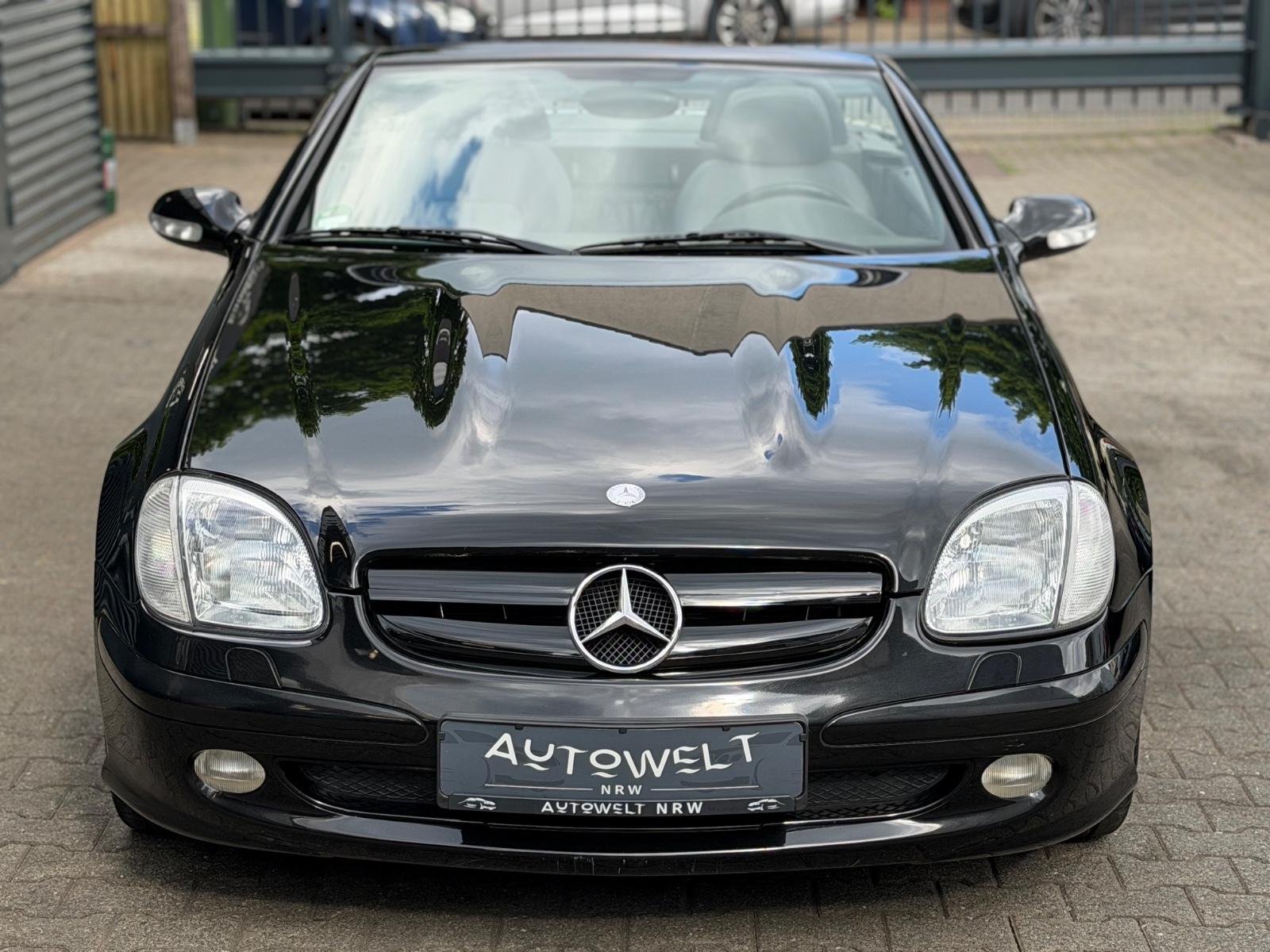 Mercedes-Benz SLK 230 KOMPRESSOR *AUTOM*LEDER*TEMPO*SHZ*KLIMA*