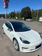 Tesla Model 3 Standard-Reichweite Plus - Hinterrad...