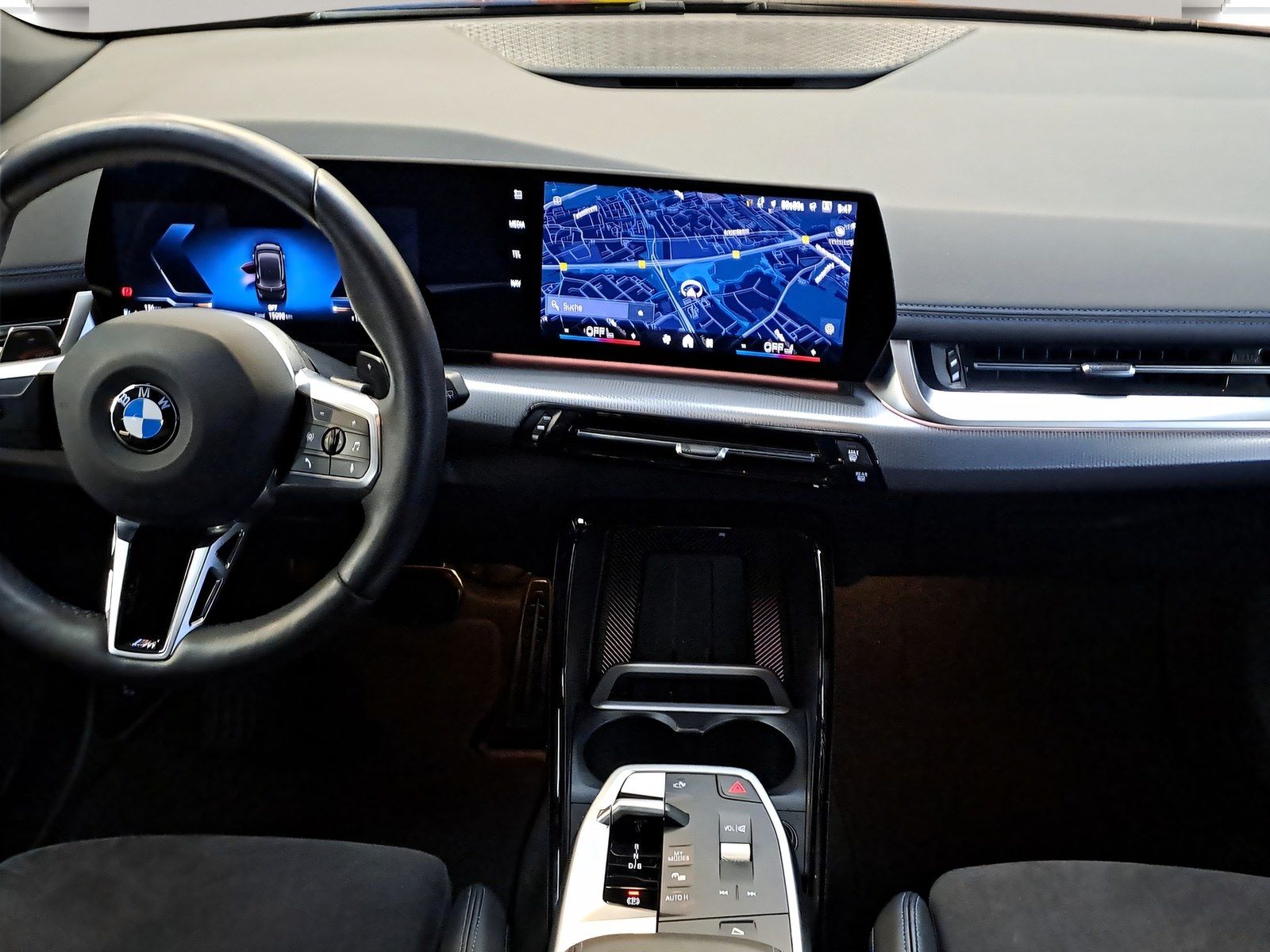 BMW 220 Active Tourer - Bild 18