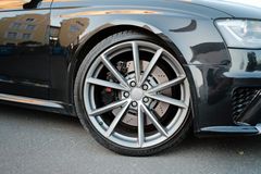 Fahrzeugabbildung Audi RS4 Avant 4.2 FSI quattro *MwSt.*Phantomschwarz*