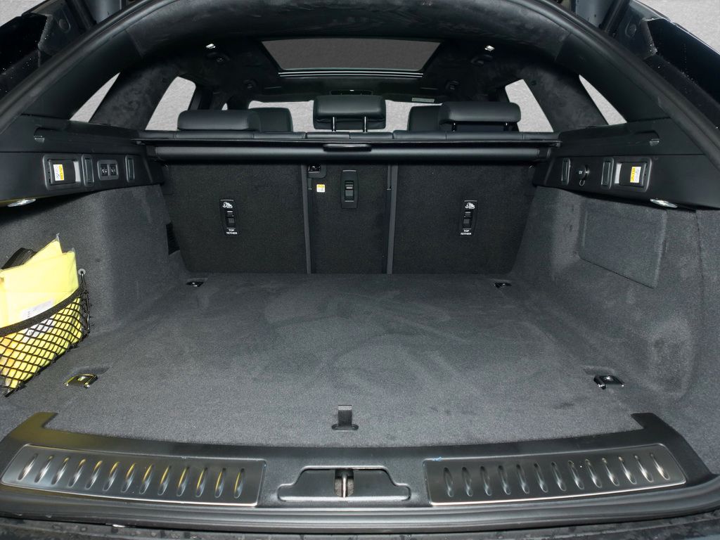 Land Rover Range Rover Velar - Bild 14